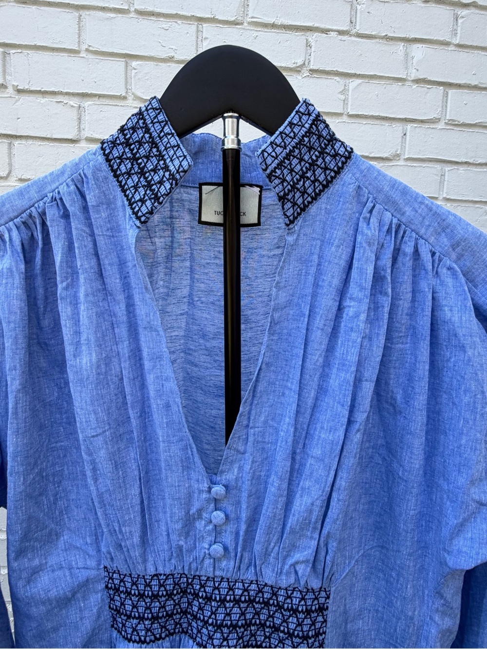 Tuckernuck Aubrey Chambray Linen Blend Smocked Maxi Dress Small NWOT - Picture 12 of 17
